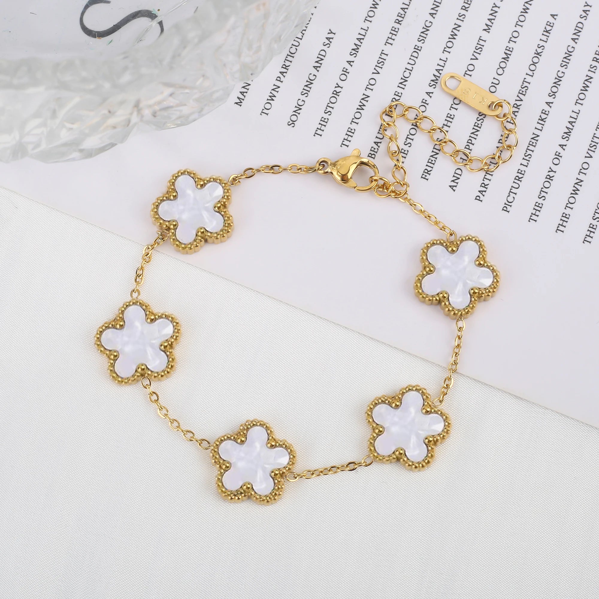 Shell Flower Bracelet