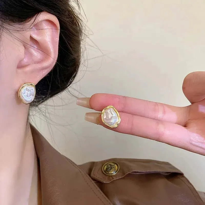 GeoPearl Earrings