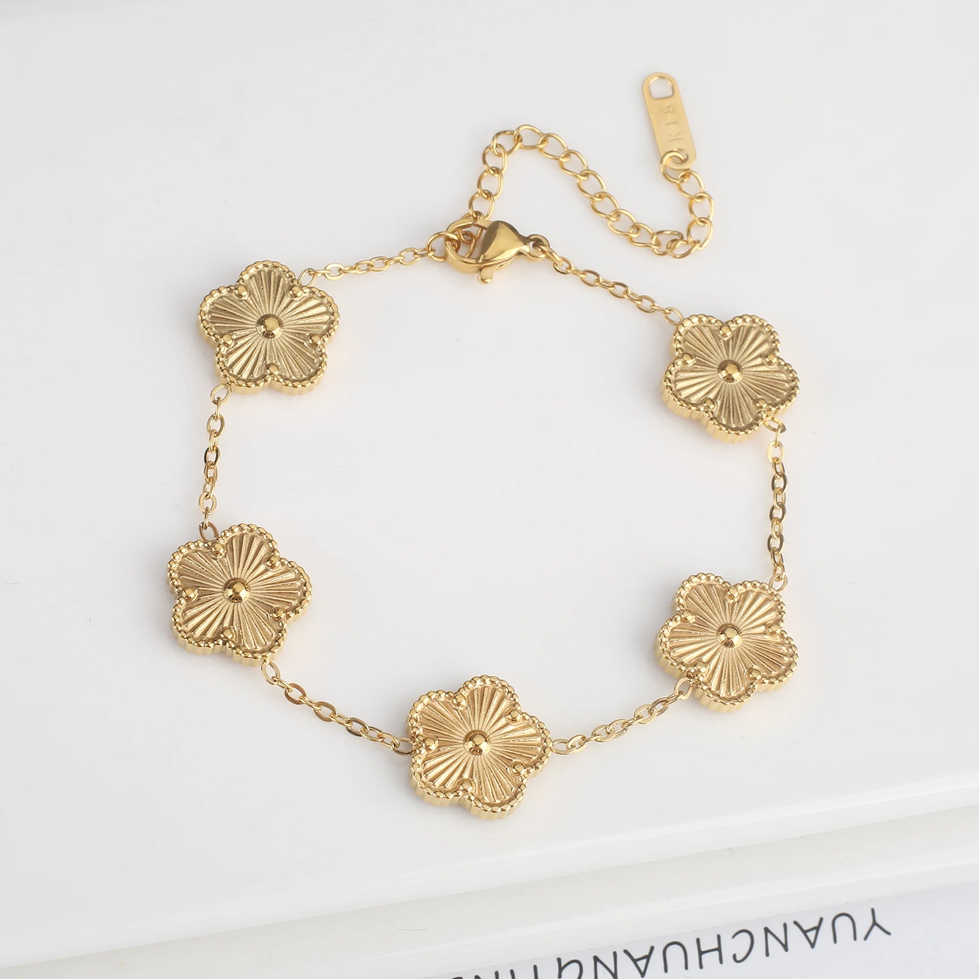 Shell Flower Bracelet