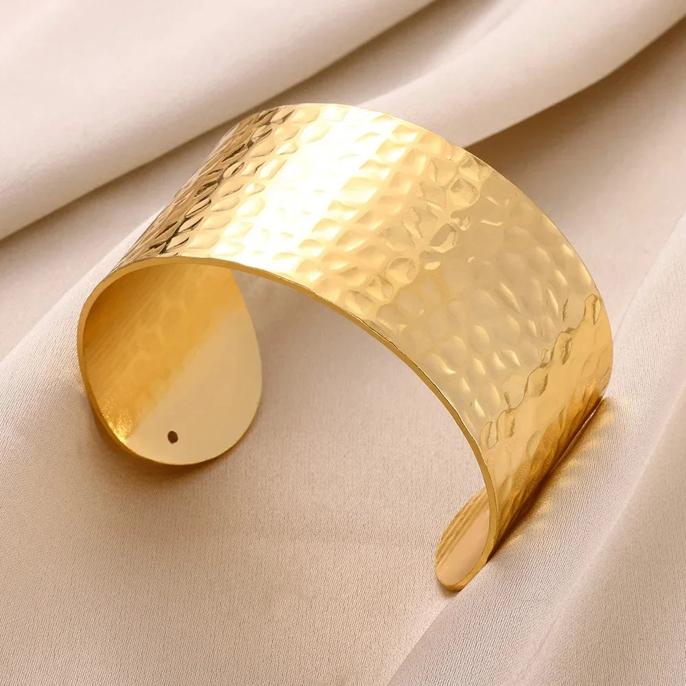 GoldRipple Cuff