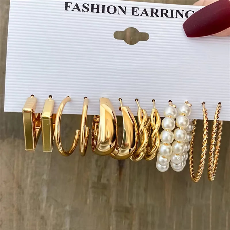 PearlLoop Earrings
